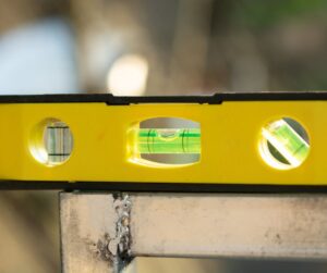 poziomica narzędzia pomiarowe